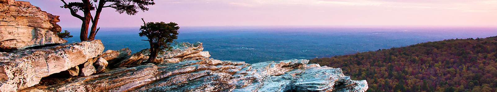 Heading image of mountain landscape